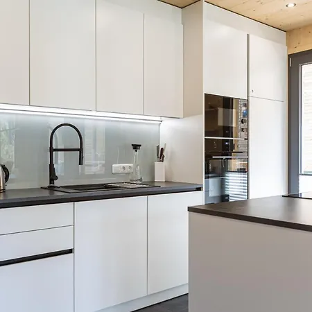 Kreischberg Pool & Penthouses By Alps Villa *
