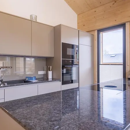 Kreischberg Pool & Penthouses By Alps Villa